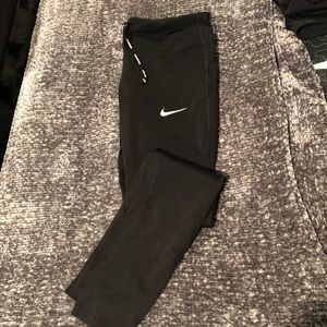 Women’s Nike Epic Run Tight Size M 938664-010